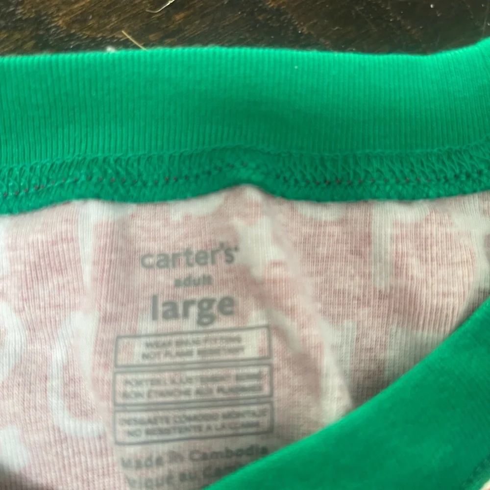 Womens Christmas pajamas. Size large. New w tags - Picture 2 of 3